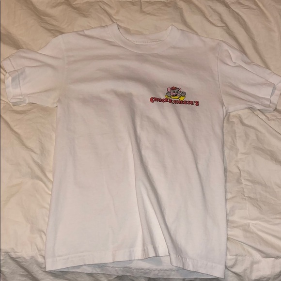 chuck e cheese shirt urban outfitters